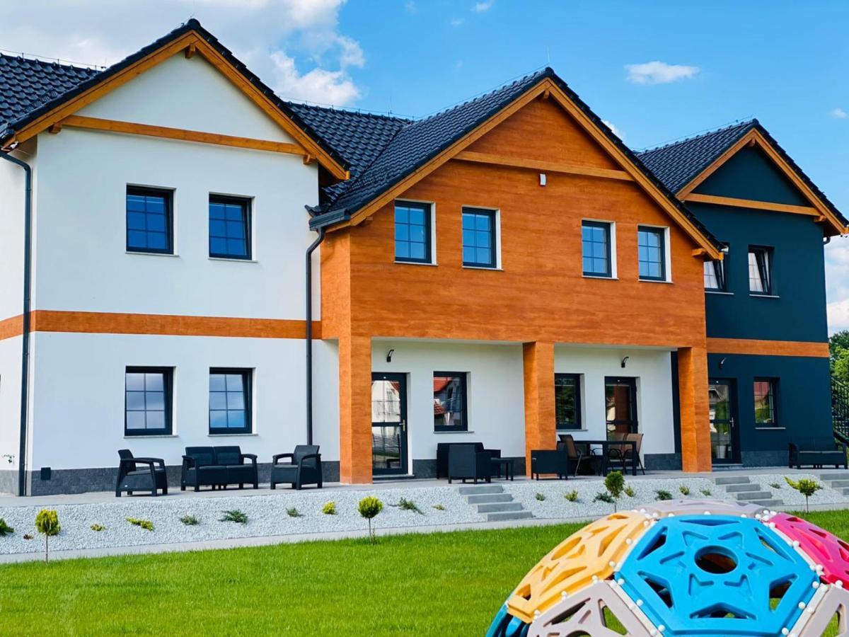 Wonder Home - Apartamenty Halo Karkonosze Z Ogrodem, Sezonowym Basenem, Placem Zabaw I Widokiem Na Sniezke - Zlokalizowane Blisko Karpacza Mysłakowice Εξωτερικό φωτογραφία